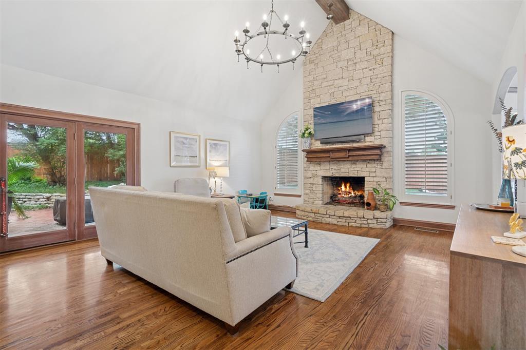 816 NW 145th Circle