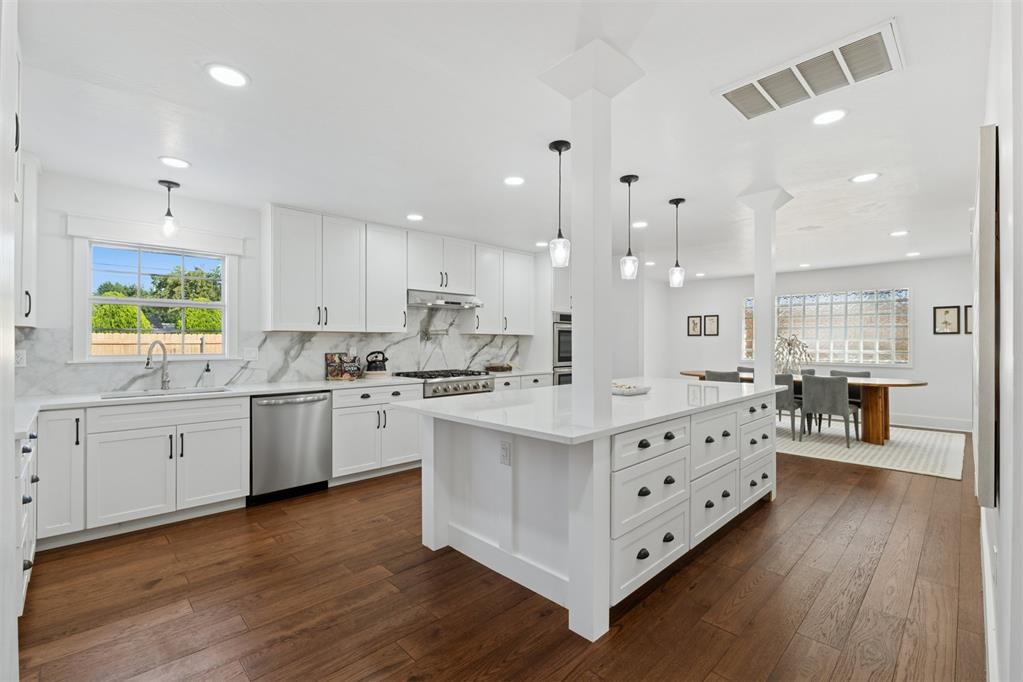2300 NW 20th Street