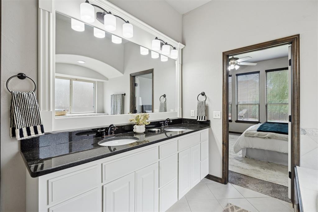 14612 Doulton Circle