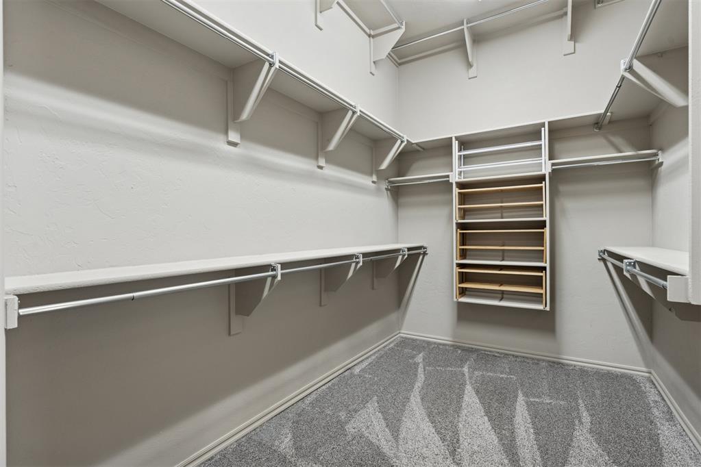 14612 Doulton Circle