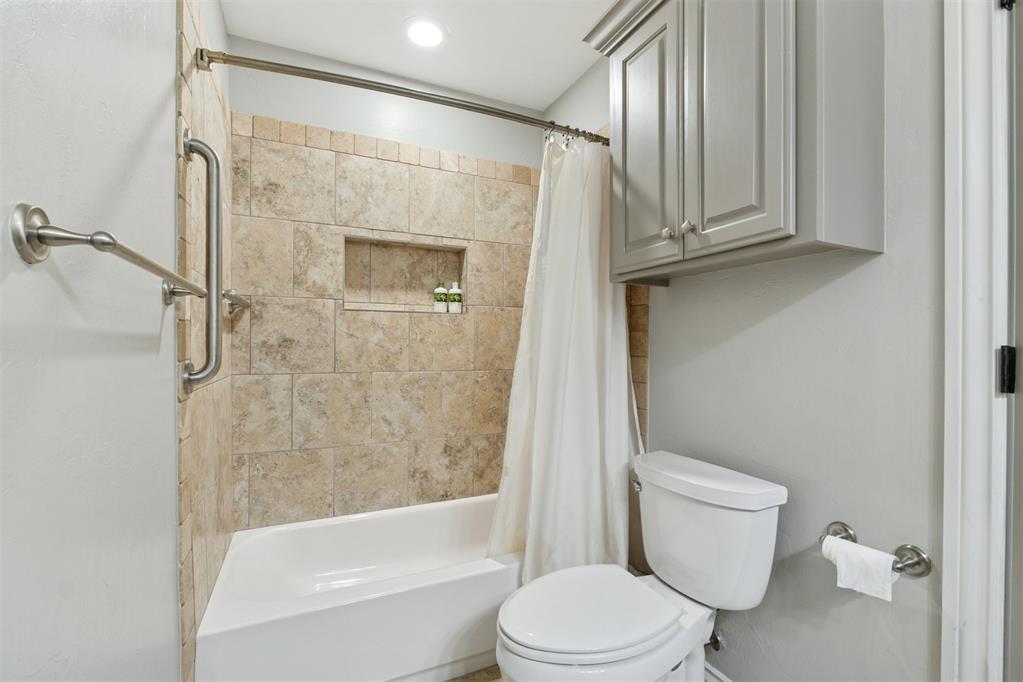1620 Castellina Court