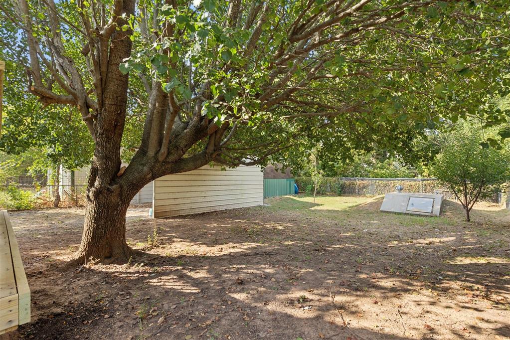 601 S Canadian Avenue