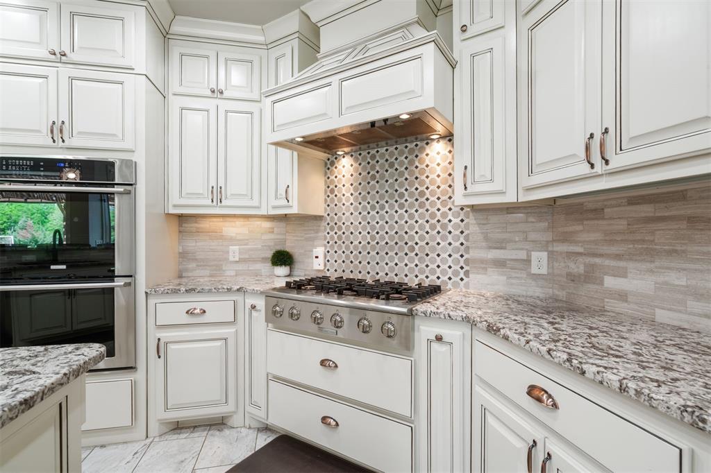 21959 Villagio Drive