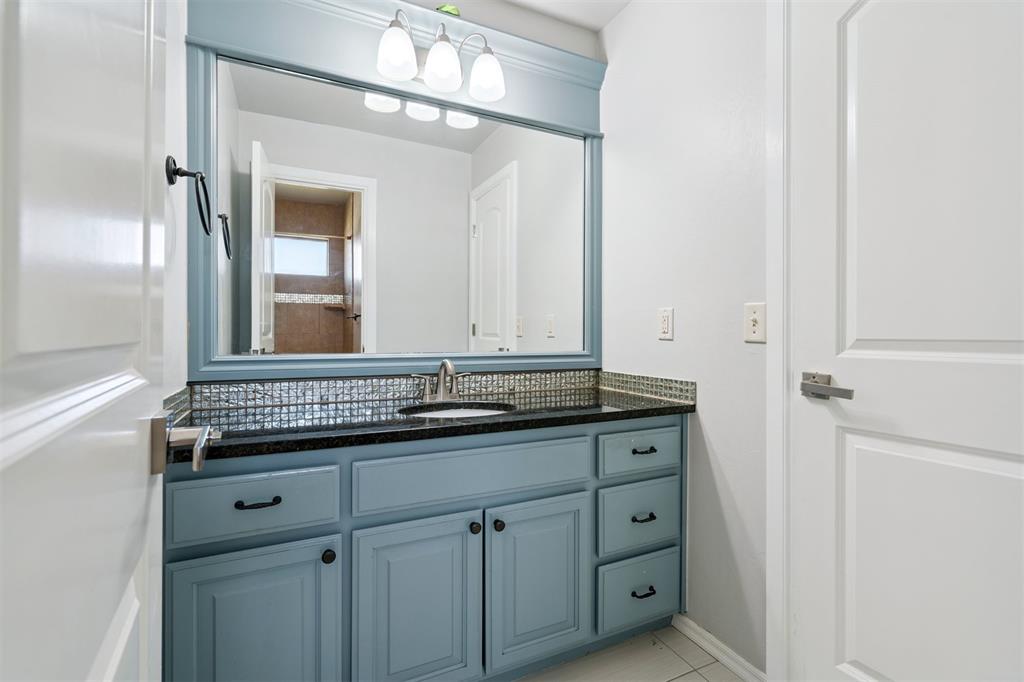 2600 Roxburgh Court