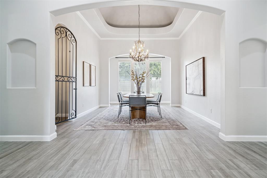 2600 Roxburgh Court