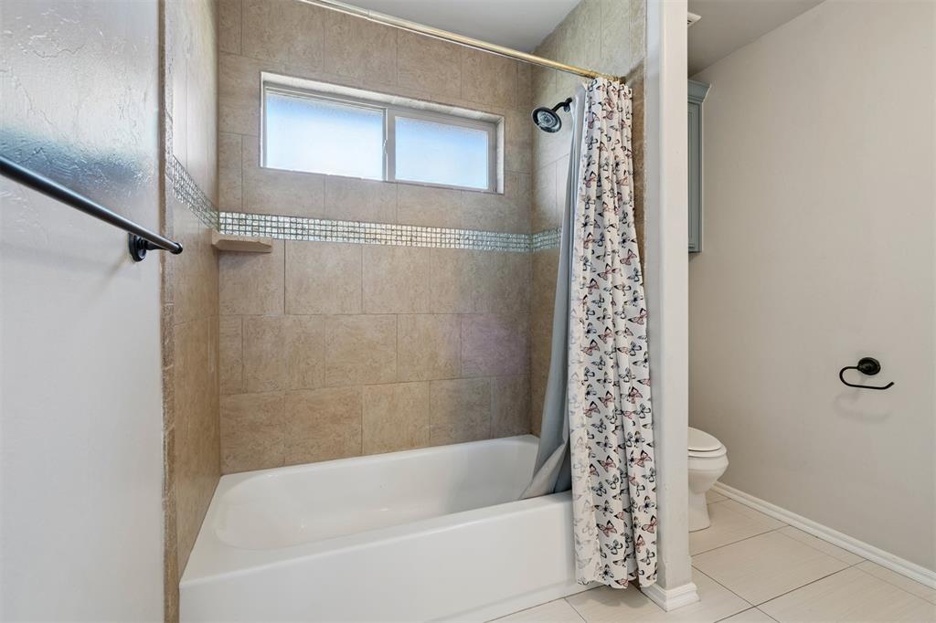 2600 Roxburgh Court