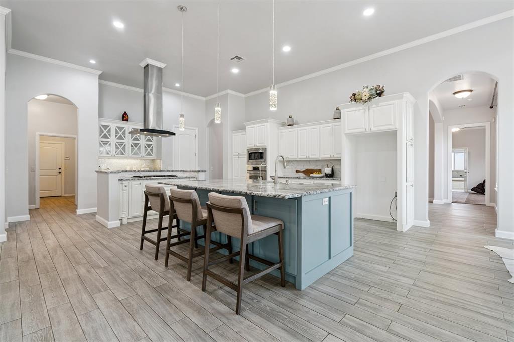 2600 Roxburgh Court