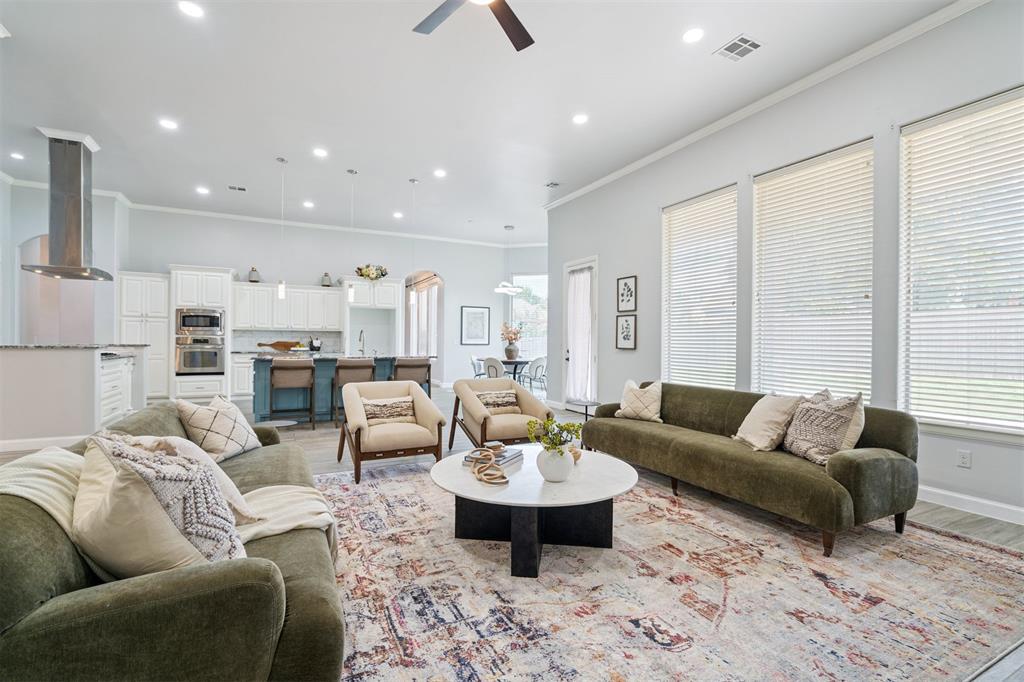 2600 Roxburgh Court