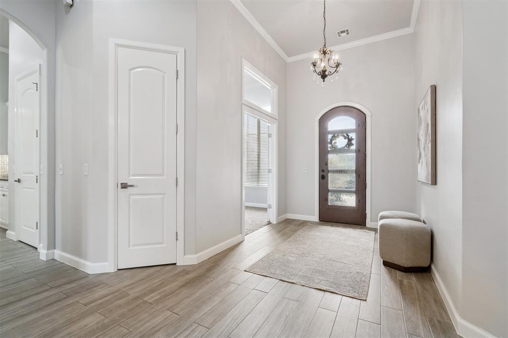 2600 Roxburgh Court