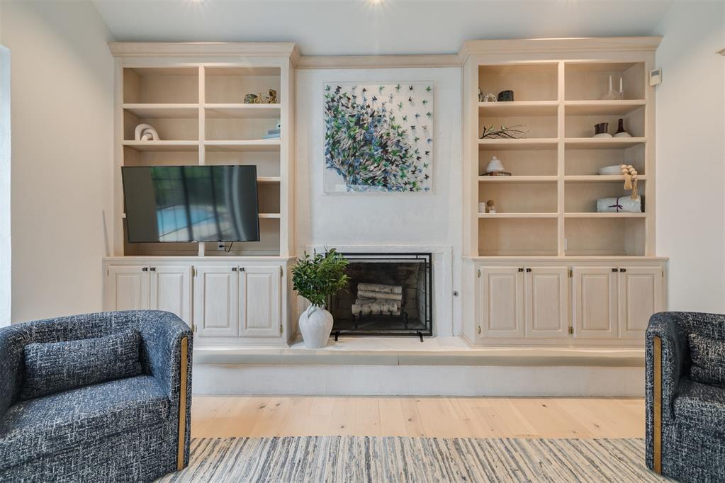 1009 Glenridge Drive