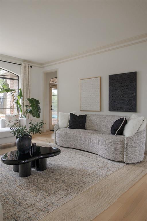 1009 Glenridge Drive