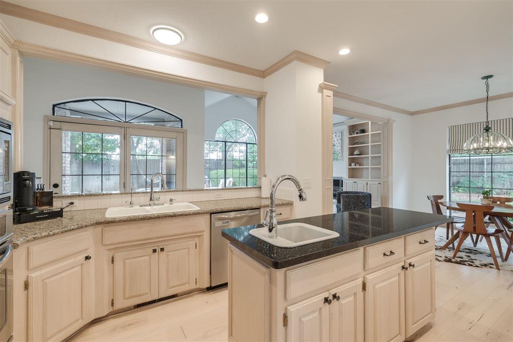 1009 Glenridge Drive