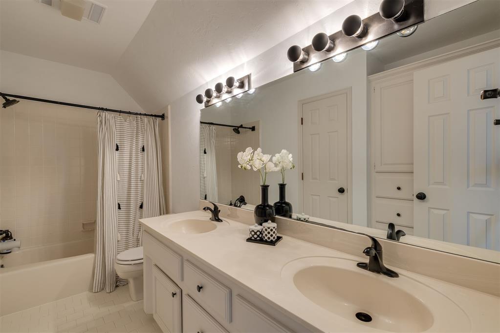 1009 Glenridge Drive