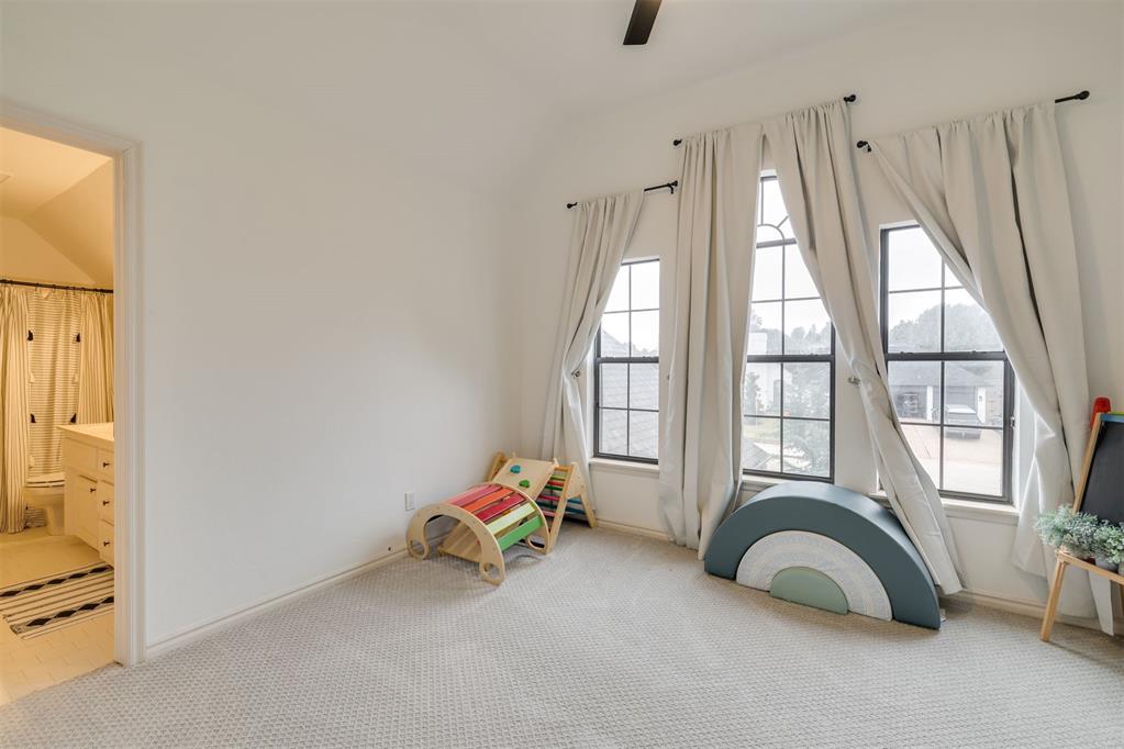 1009 Glenridge Drive