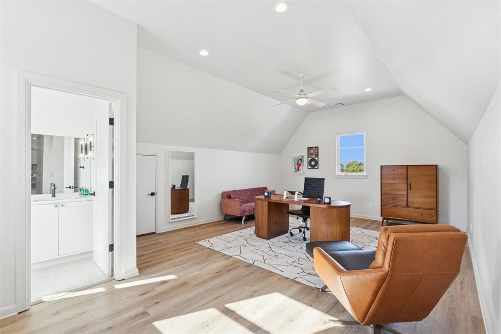 2700 Cherry Glen Drive