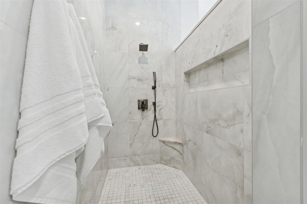 2700 Cherry Glen Drive