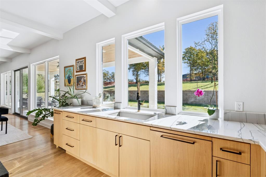 2700 Cherry Glen Drive