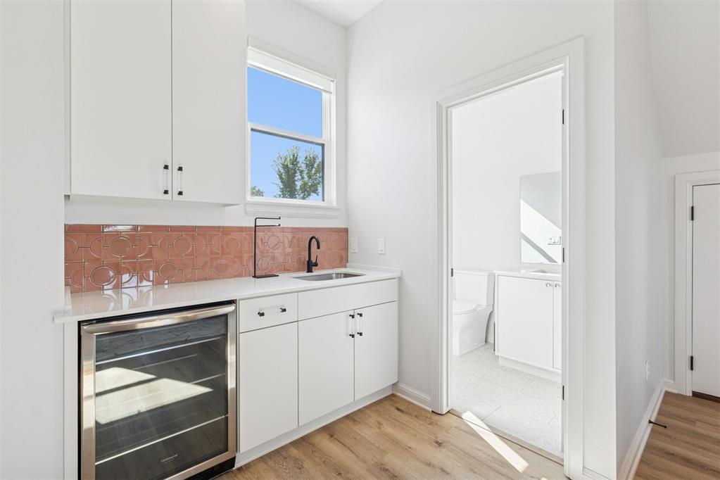 2700 Cherry Glen Drive