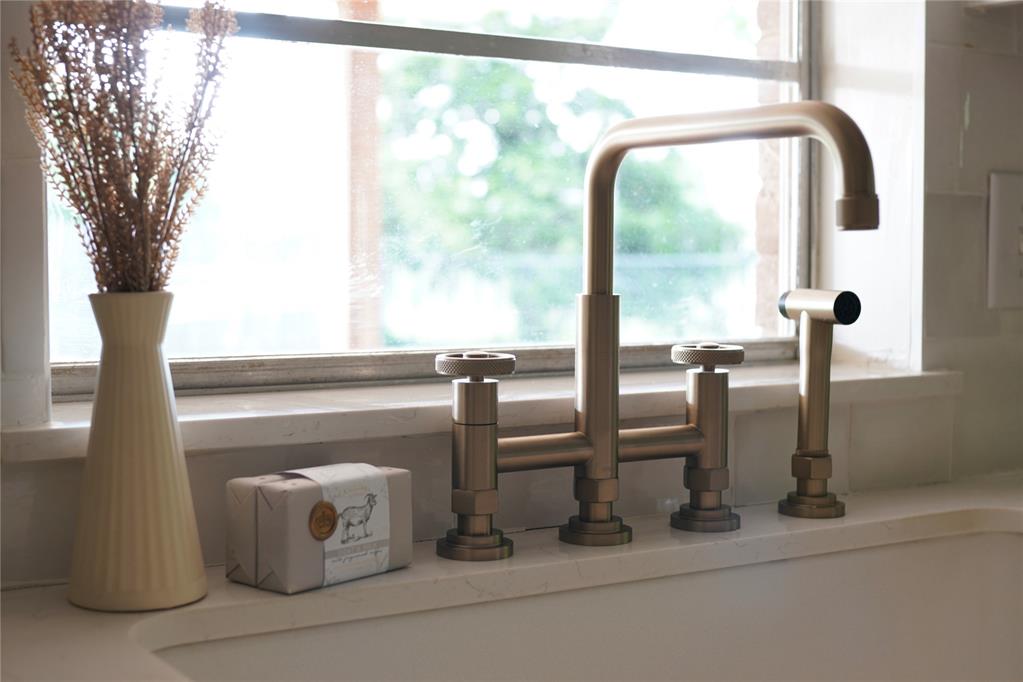 12413 Arrowhead Terrace