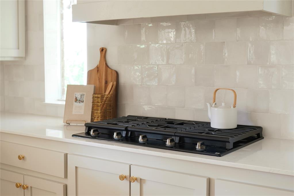 12413 Arrowhead Terrace