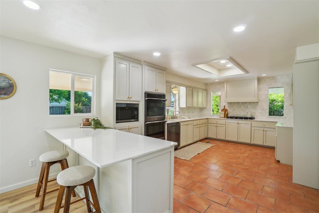 12413 Arrowhead Terrace