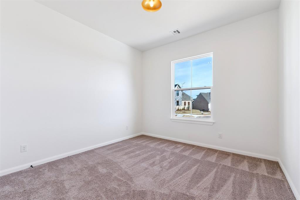 6000 Frankie Lynn Lane