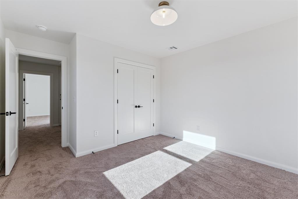 6000 Frankie Lynn Lane