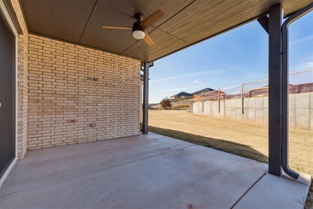 6000 Frankie Lynn Lane