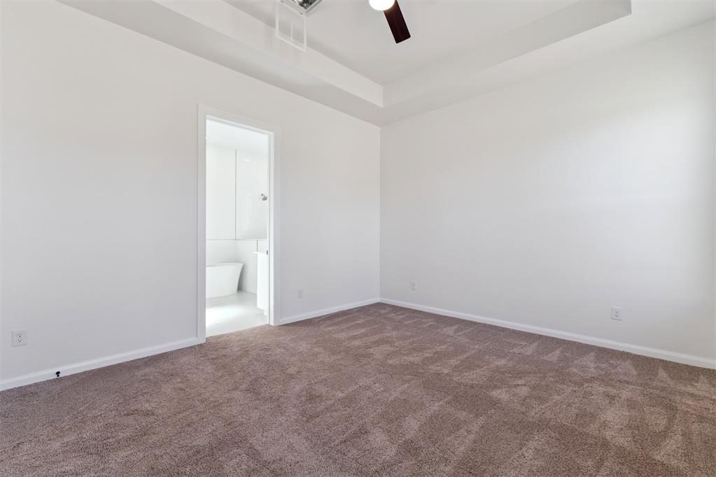 6000 Frankie Lynn Lane