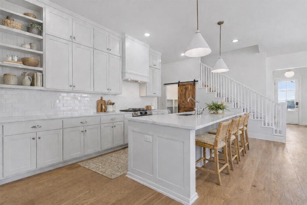 6001 Frankie Lynn Lane