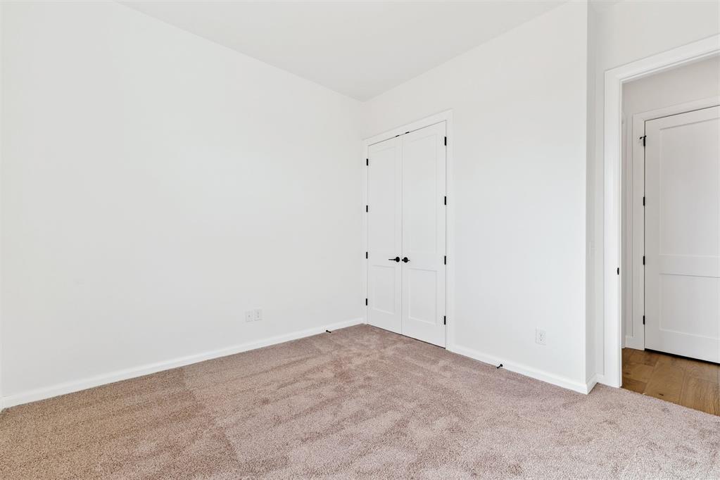 6001 Frankie Lynn Lane