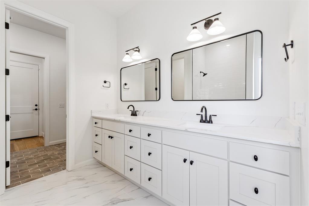 6001 Frankie Lynn Lane