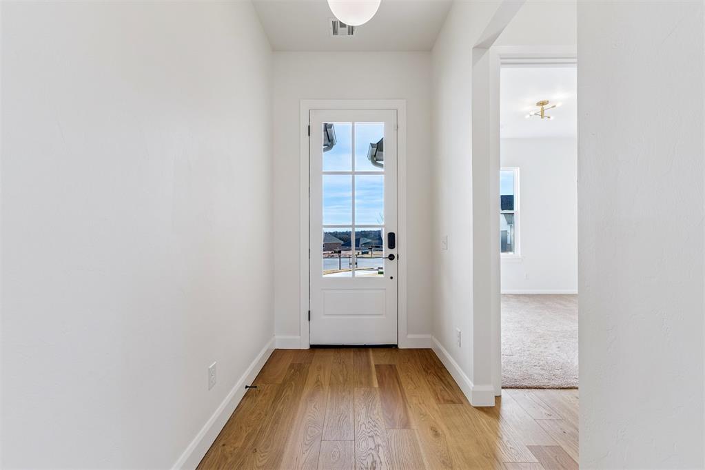 6001 Frankie Lynn Lane