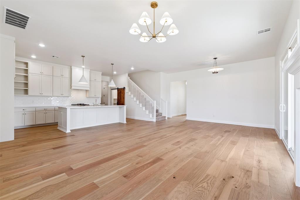 6001 Frankie Lynn Lane