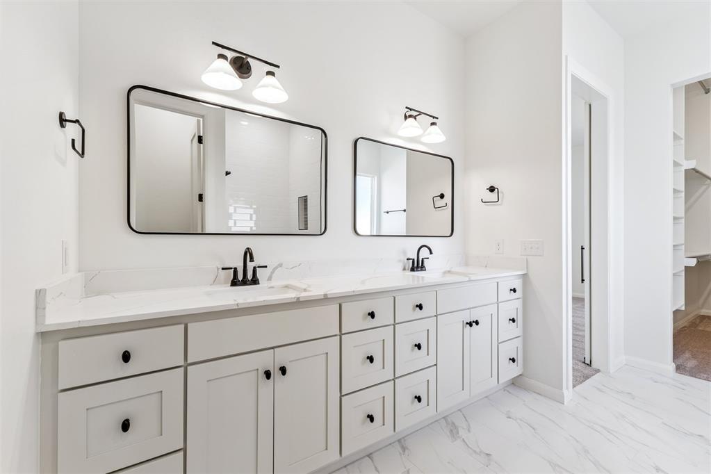 6001 Frankie Lynn Lane