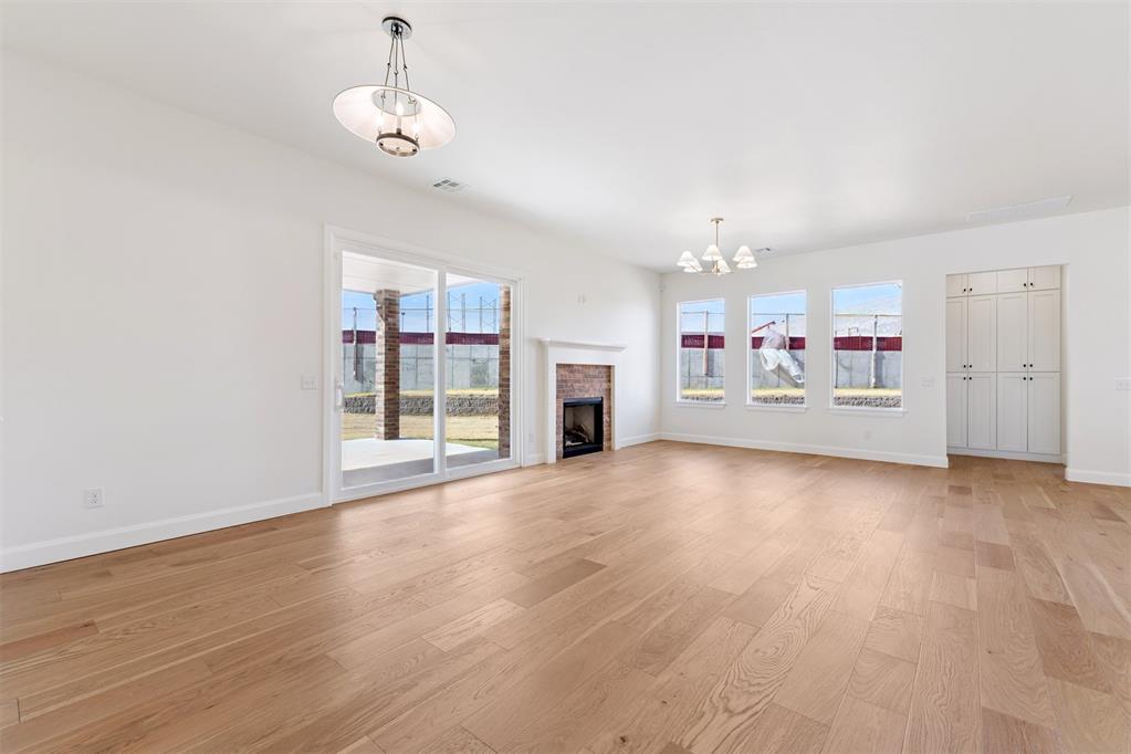 6001 Frankie Lynn Lane