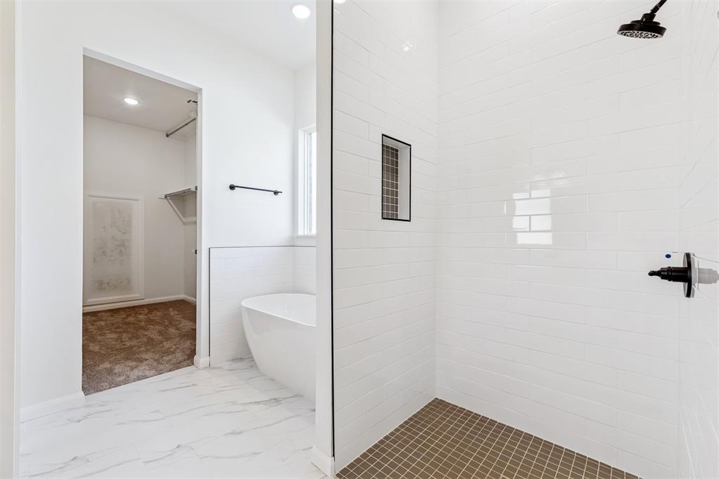 6001 Frankie Lynn Lane