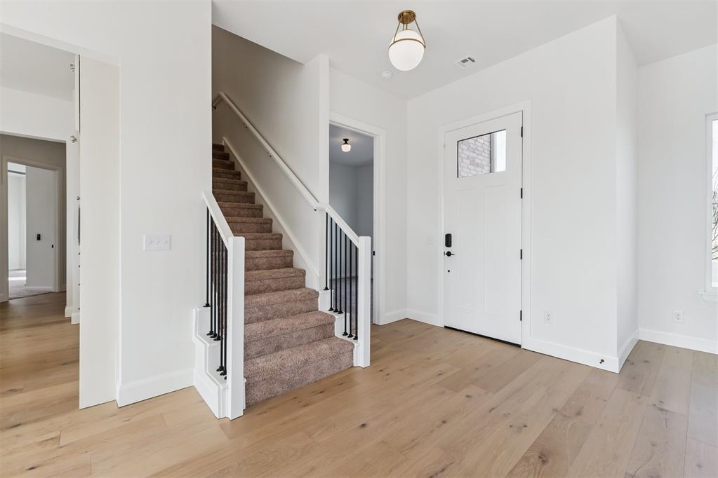 6008 Frankie Lynn Lane