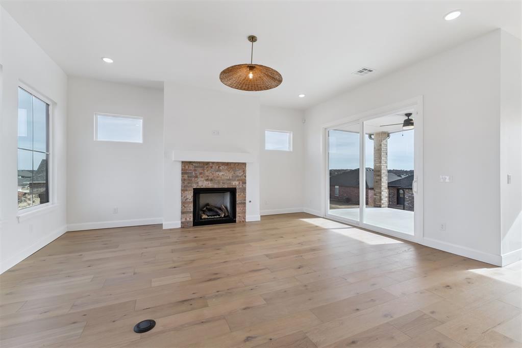 6008 Frankie Lynn Lane