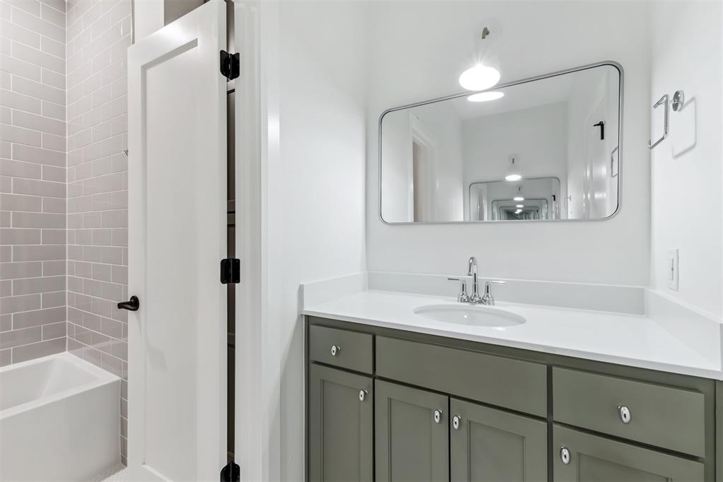 6008 Frankie Lynn Lane