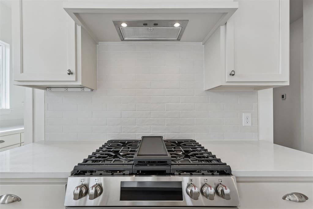 6008 Frankie Lynn Lane