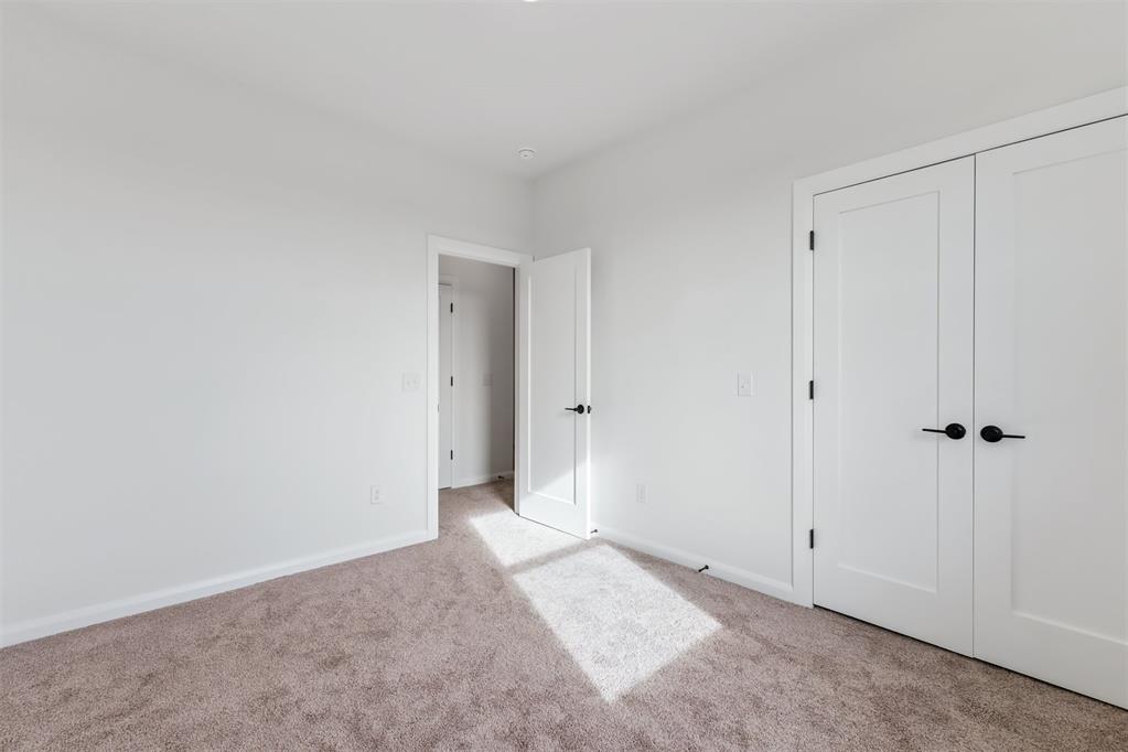 6008 Frankie Lynn Lane