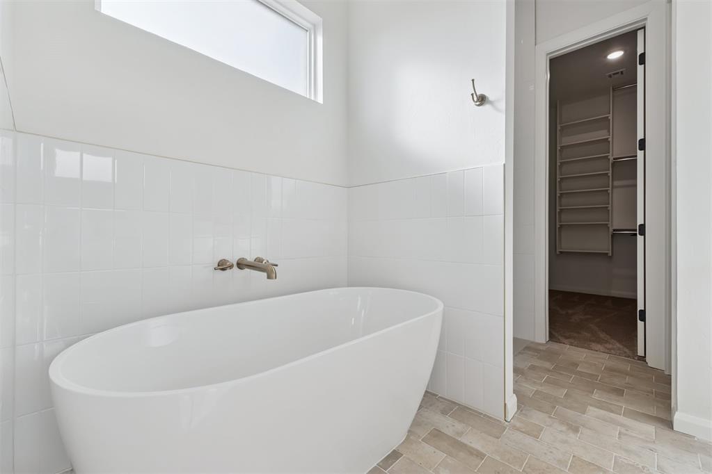 6008 Frankie Lynn Lane