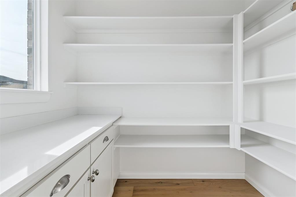 6008 Frankie Lynn Lane