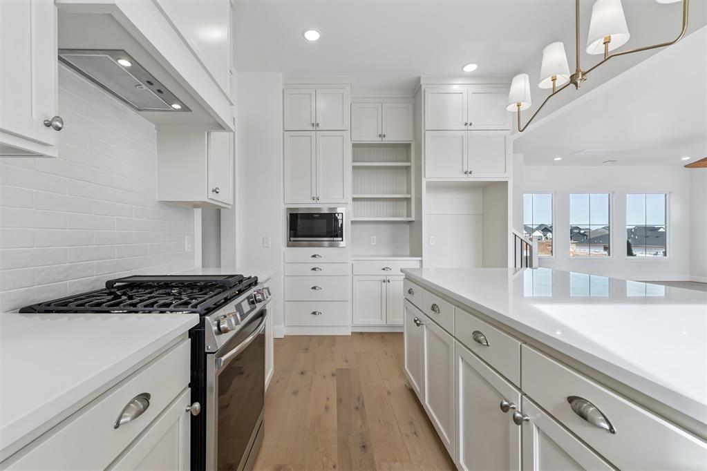 6008 Frankie Lynn Lane