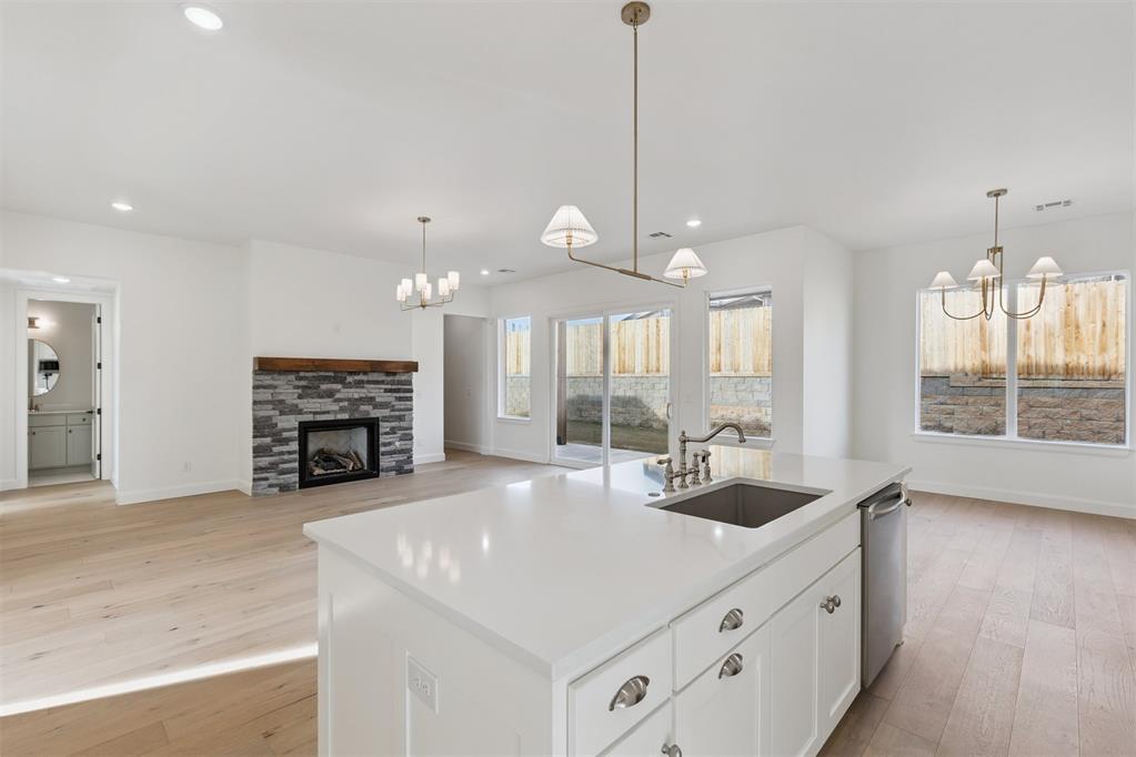 6009 Frankie Lynn Lane