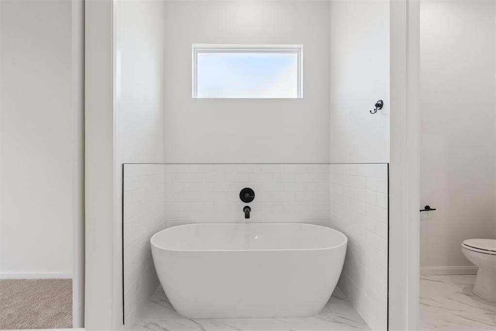 6009 Frankie Lynn Lane