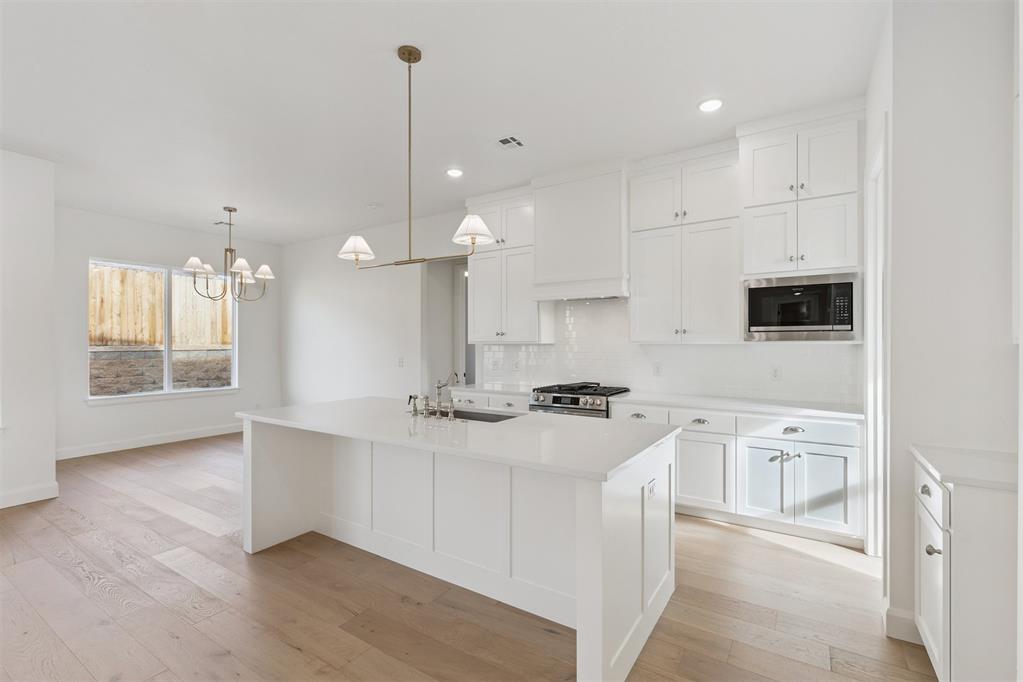 6009 Frankie Lynn Lane