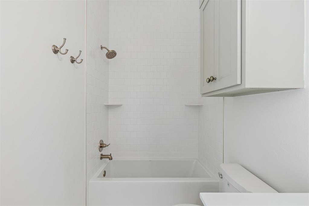 6009 Frankie Lynn Lane