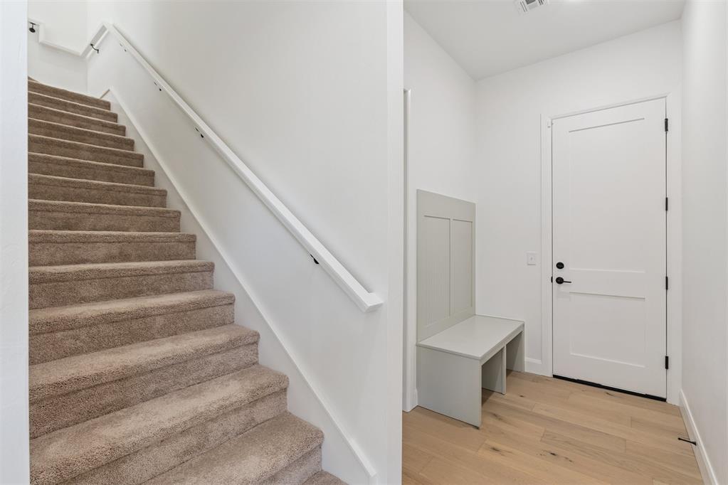 6009 Frankie Lynn Lane